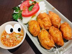 -大头虾越式风味餐厅(光明广场店)