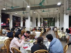 大堂-标记美食新鲜猪杂(兴南大道店)