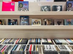 -浣熊唱片店(上海影城店)