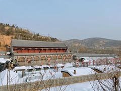 -采薇庄园四季滑雪场