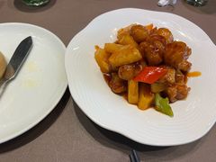 菠萝咕噜肉-有璟阁港式餐厅(国贸商城店)
