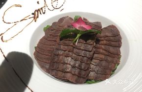 White-Cut Beef Nang