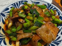 -锦庐道地川菜(来福士店)
