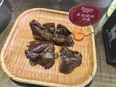 -东口码头·烧鸽子·鱼头泡饼·地方菜(金鹰悦城店)