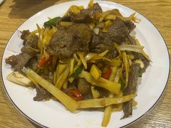 -牛八宝桂林米粉(八里庄店)