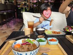 -The place那儿(新城国际店)
