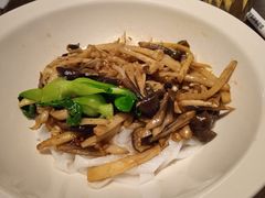 -漆黑觉米粉(三里屯店)