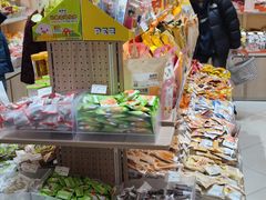 -来伊份(前进西路万象汇店)