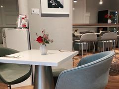 -潮一不贰·法式甜品·生日蛋糕·西式简餐(外滩店)