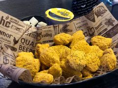 -BHC炸鸡(明洞总店)