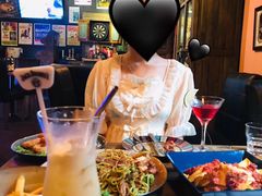 -SISTERS BAR RESTAURANT川意酒馆(嘉善老市H楼店)