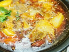 -许哥东北烧烤·铁丳烤串·宫后夹肉(繁花中心店)