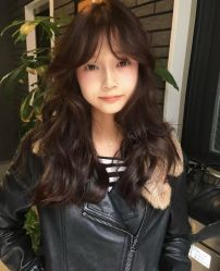 -阿三造型烫染•接发