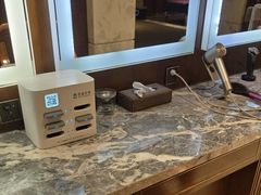 -弘安丽水温泉酒店