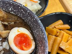 黑蒜豚骨面-柒鉦·日式豚骨拉麵(常德路店)