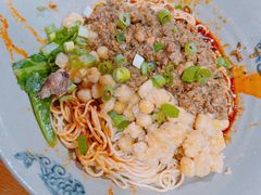 -丁丁猫重庆小面(徐州路店)