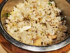 黑松露鸡粒炒饭-避风塘(金山万达店)