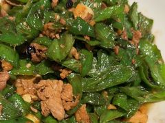小炒黑猪肉-湘满甲·黄焖甲鱼创始者·湘菜·鲁菜(潘家园店)