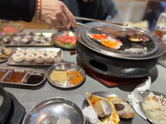 -围炉肉舍丹东海鲜烤肉·烤活鳗(步行街店)