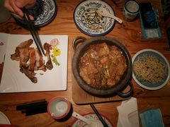 白洋淀石锅嘎鱼-小放牛炒菜馆(三丰店)