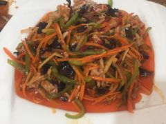 -溢心园香河肉饼总店