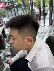 点击看大图 -Joker先生·男士理发馆