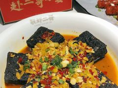-靓虾二哥长沙地标小龙虾(五一广场店)