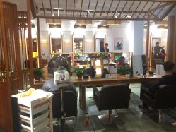 -心迪染发专门店
