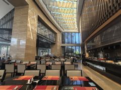 -惠州皇冠假日酒店·西餐厅·自助餐厅