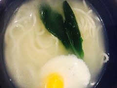-范特西FANTASY量贩式KTV(民主广场店)