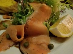 烟熏三文鱼-皇冠自酿啤酒坊(中国红街5号楼店)