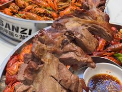 -三子烤羊腿·海鲜(弘阳店)