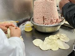 -黄阿姨锅贴大王(万航渡路店)