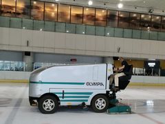 -冠军冰场CHAMPION RINK(百联又一城店)
