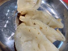 -黄阿姨锅贴大王(万航渡路店)