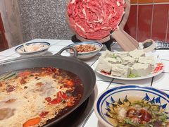 -旧街市鲜货老火锅(大光路店)