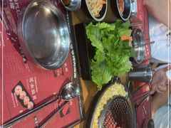 -青瓦炭韩潮烤肉(花园道店)