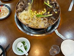 -岳记兴隆·青城腊排铜火锅(融创店)
