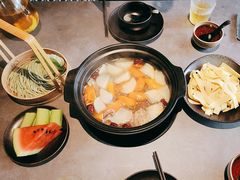 -罗勒家·养生火锅· Bistro(大望路店)