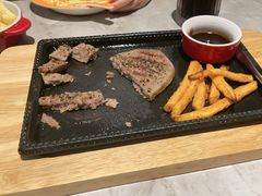 -必胜客(漕宝路店)