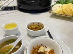 -菌之家·专业纯野生菌火锅·特色炒菌