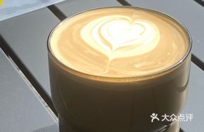 Sweet Australian White