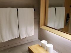 -全季酒店(上海金桥路地铁站店)