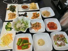 -青松馆韩国料理(香港中路佳世客店)