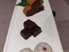 -北平食府·北京烤鸭(北京西站六里桥店)