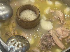 -朴小妹人参鸡汤火锅(长白山万达店)
