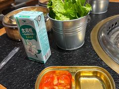 -何发发和牛烧肉·鳗鱼榴莲放题自助(乐峰广场店)
