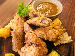 咸蛋黄鸡翅-小食院简餐厅