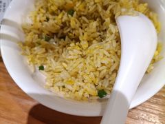 -诚铭记·虾仁汤包·成都小吃(融创店)