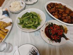 -小六农家乐(崇明西沙湿地店)